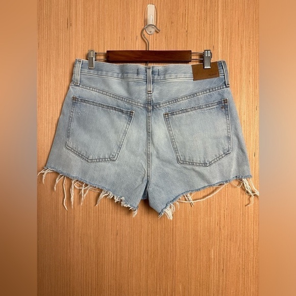 Madewell Relaxed Denim Shorts, Size 28 (v) - Picture 4 of 8